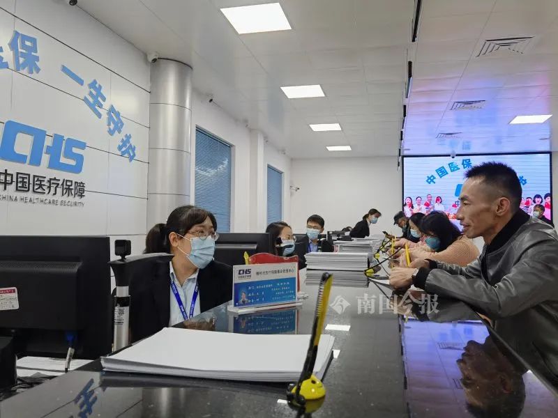 绵阳最新柳州市医保换现金方法分析(最方便真实的绵阳柳州医保卡换现金方法)